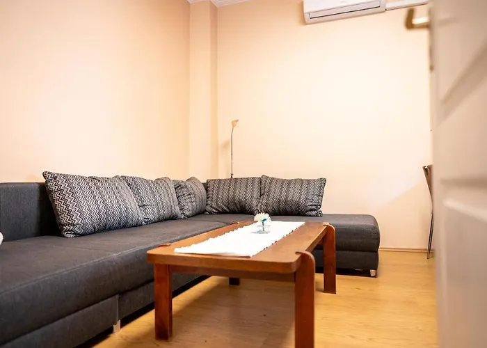 Apartment Of Koezraktar